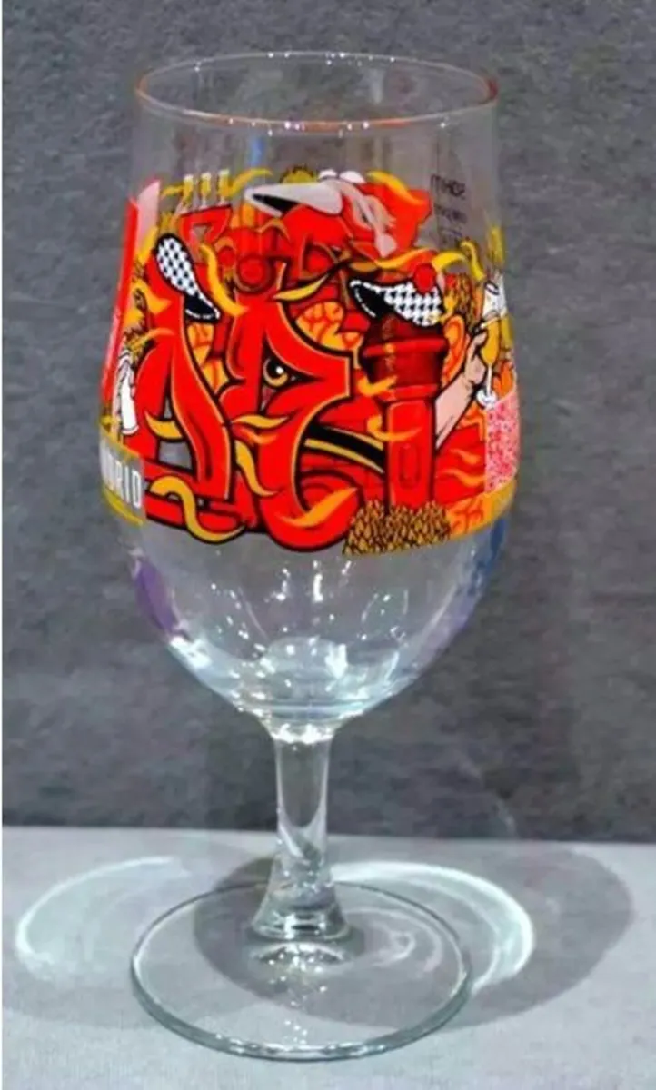 Limited Edition Madrí Excepcional Pint Glass BNIB - Image 3
