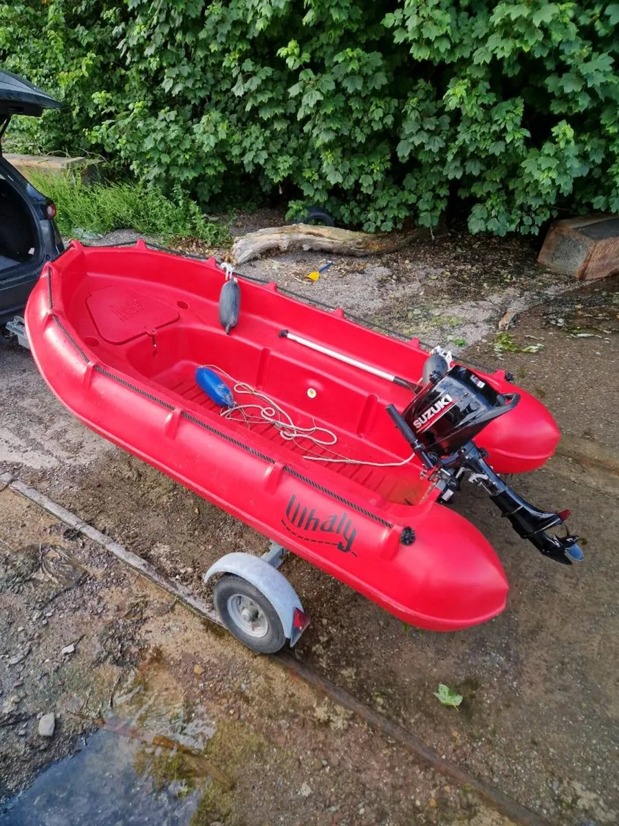 Whaly 3.1 m polyethylene boat - Image 1