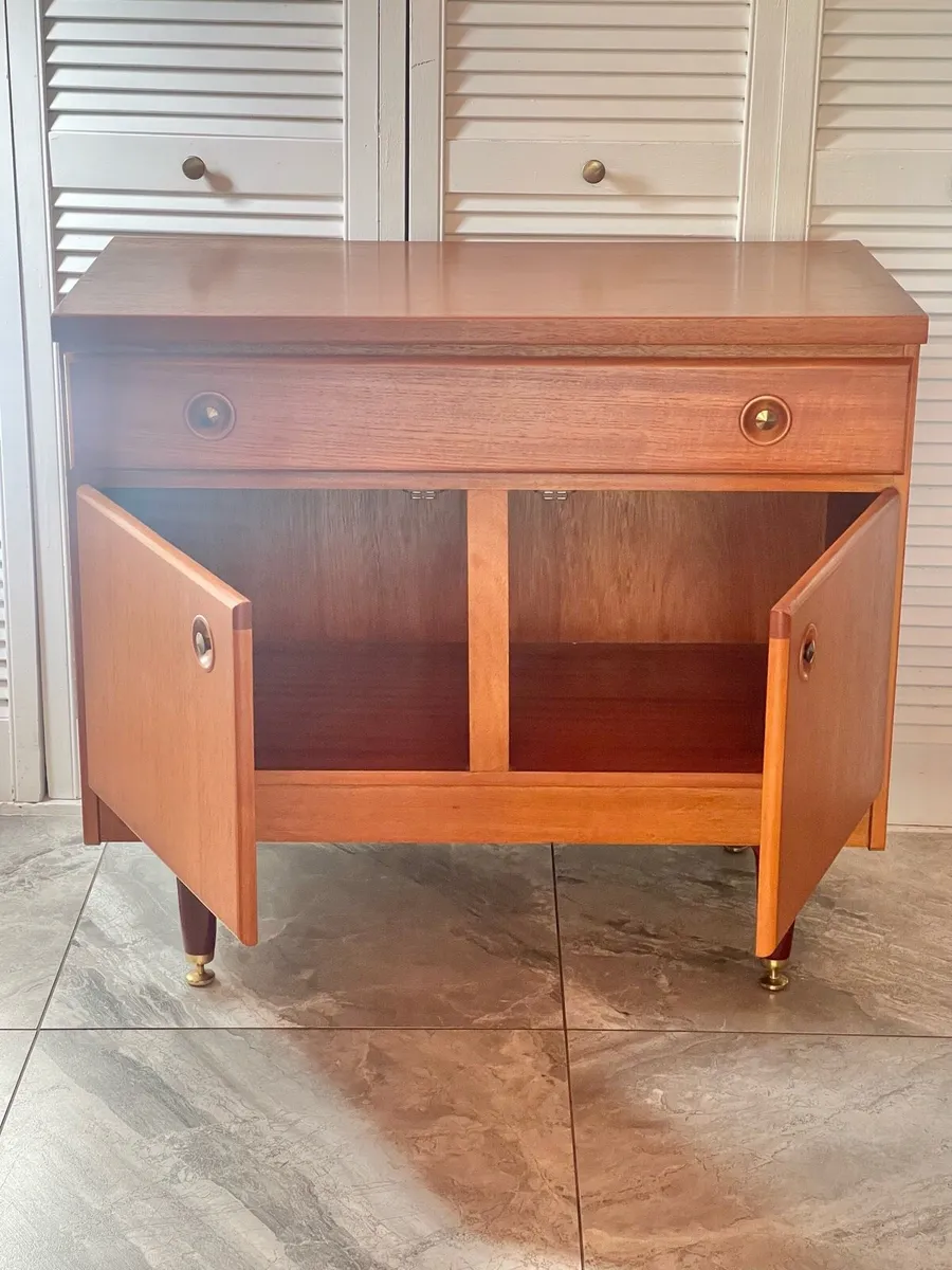 Mid century sideboard - Image 3