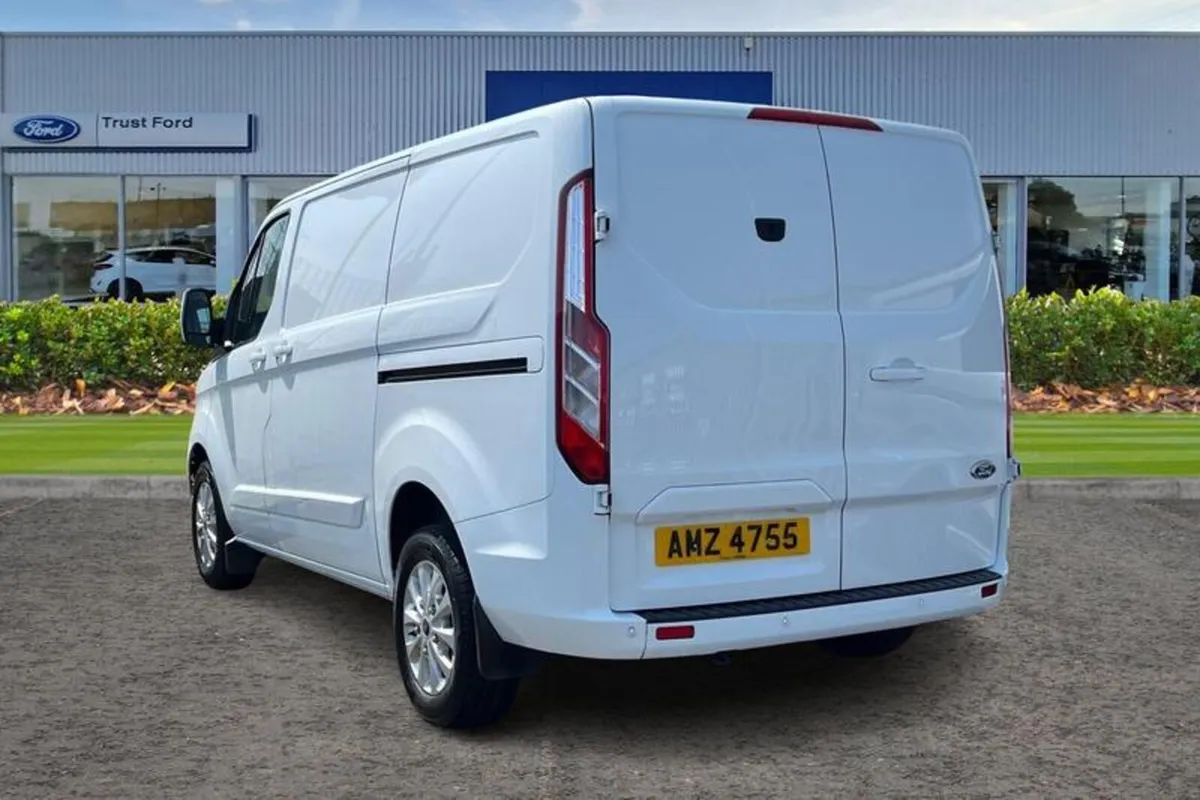 Ford Transit Custom LIMITED - Image 2
