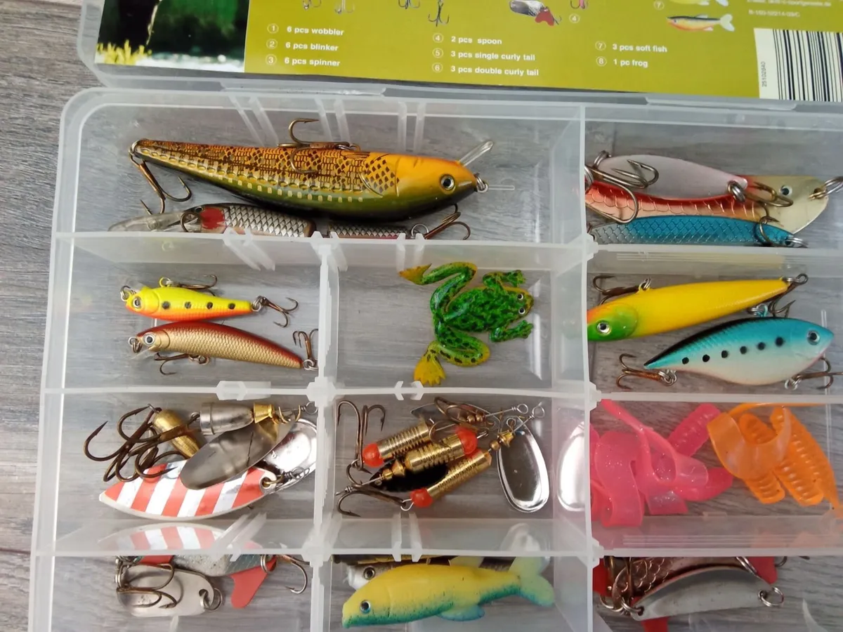 30 Piece Fishing Bait Set. - Image 3