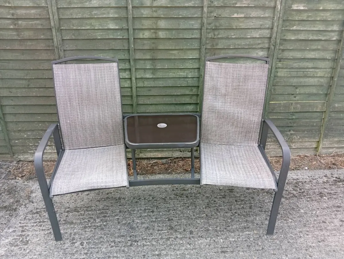 Garden furniture - Image 1
