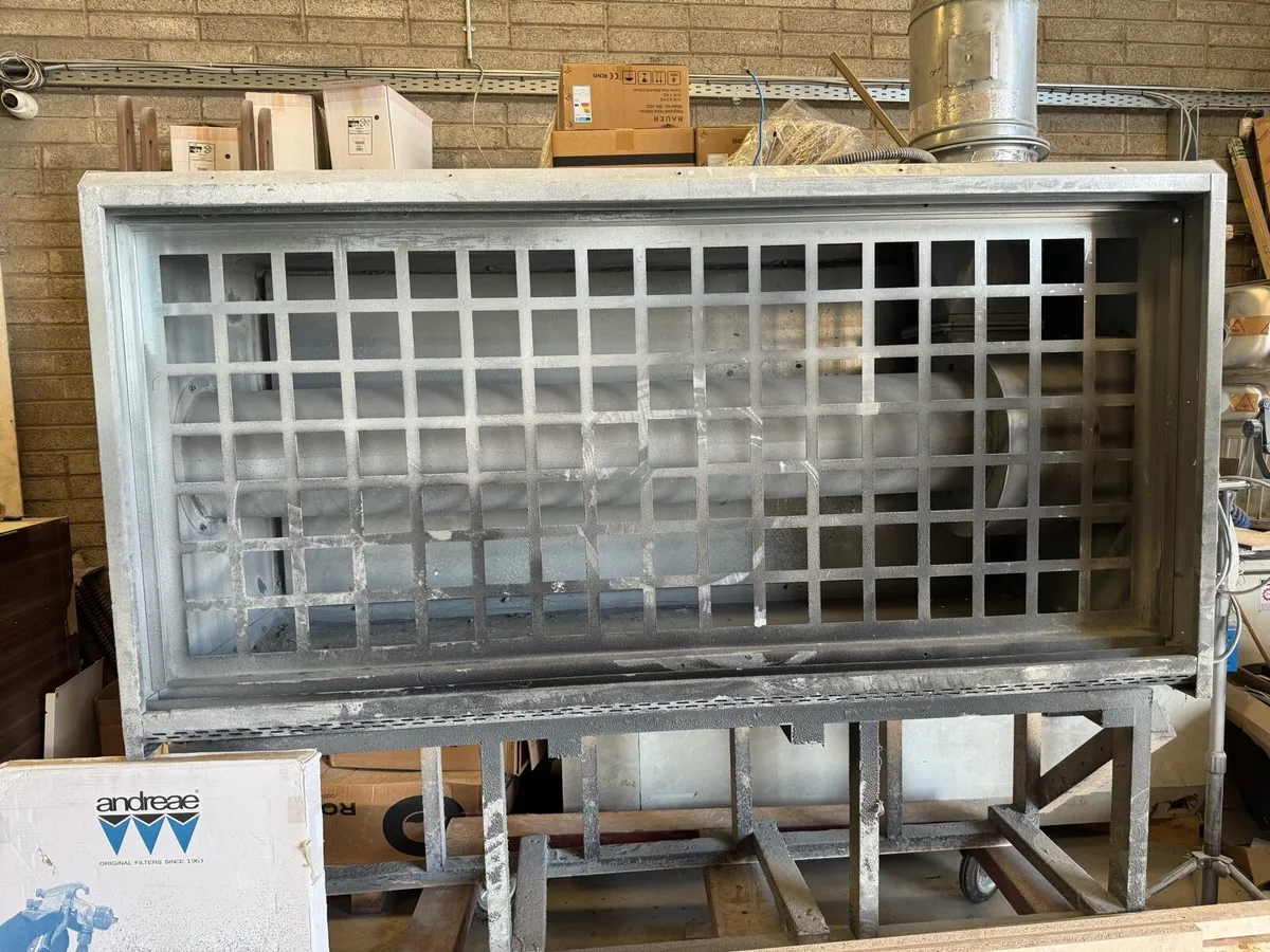Spray booth - Image 2