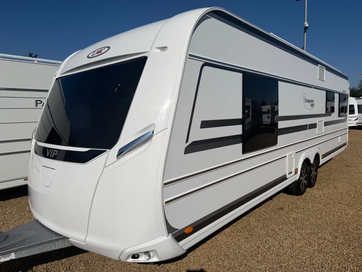 2020 LMC 695 VIP EXQUISITE 5/6 BERTH LUX CARAVAN - Image 1