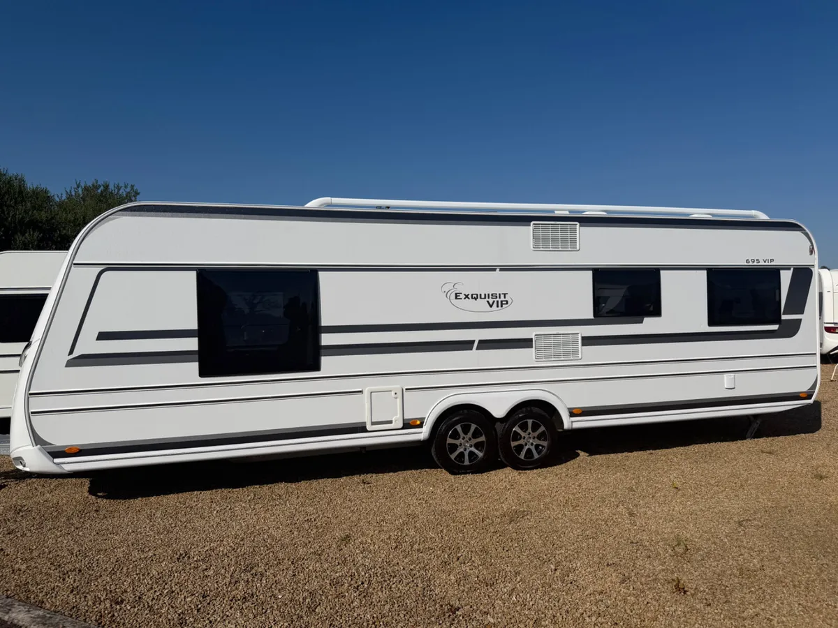 2020 LMC 695 VIP EXQUISITE 5/6 BERTH LUX CARAVAN - Image 3
