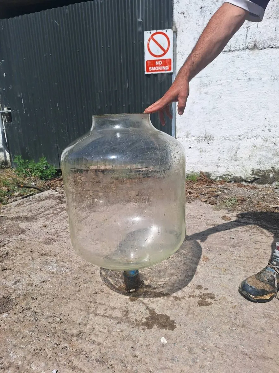 11 gallon receiving jar - Image 1