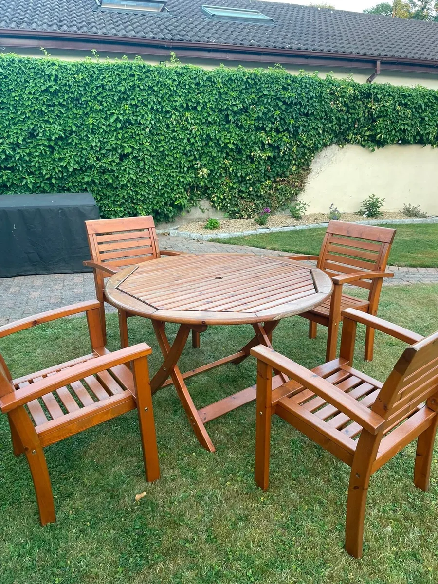 Garden Furniture - Image 1