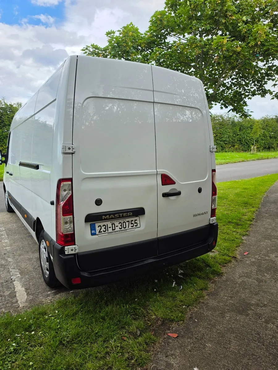 Renault Master 2023 - Image 4