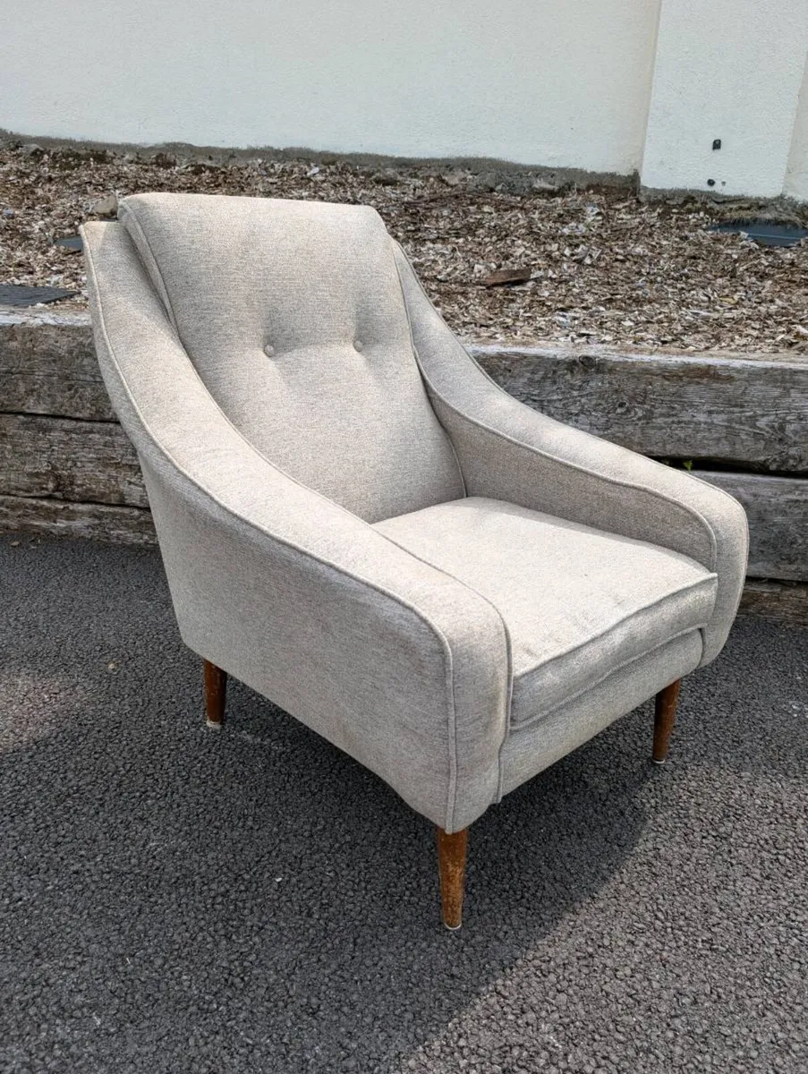 Vintage chair - Image 4