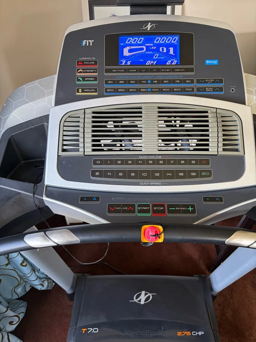 NordicTrack 7.0 Folding Treadmill - Image 4