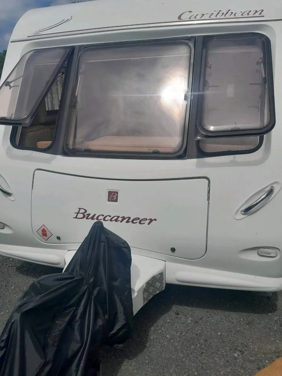 Caravan - Image 1