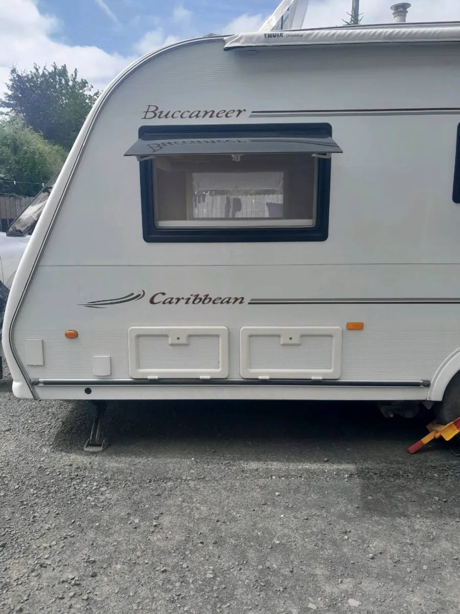 Caravan - Image 2