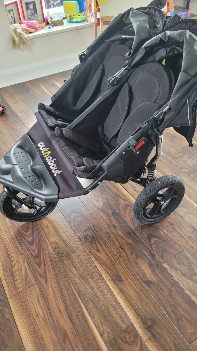 Out n About double buggy - Image 2