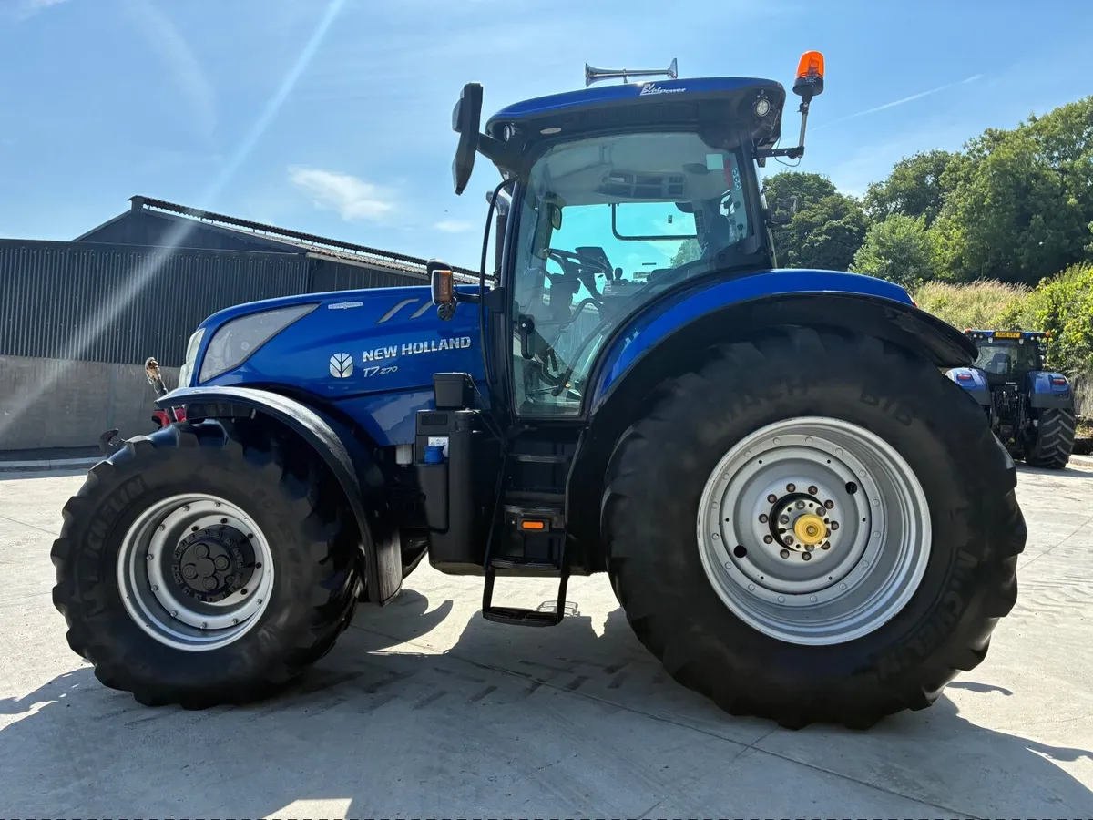 2021 New Holland T7.270 ***BLUEPOWER*** - Image 3