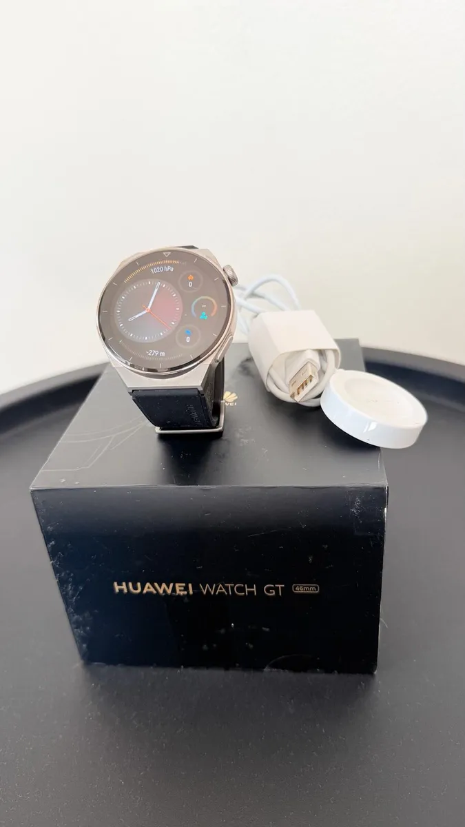 Smartwatch - Image 1