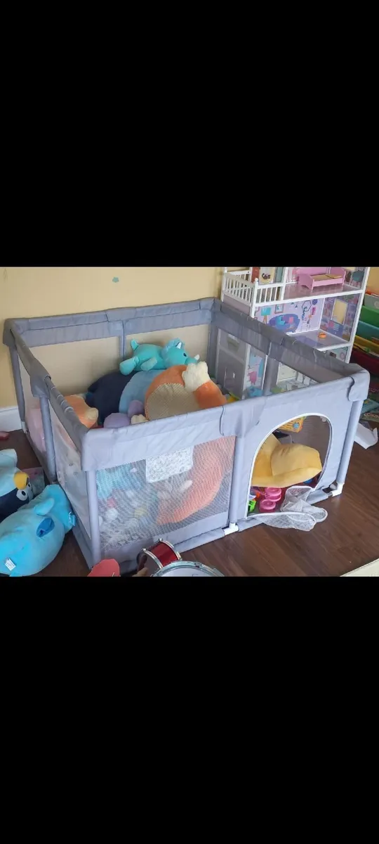 playpen - Image 1