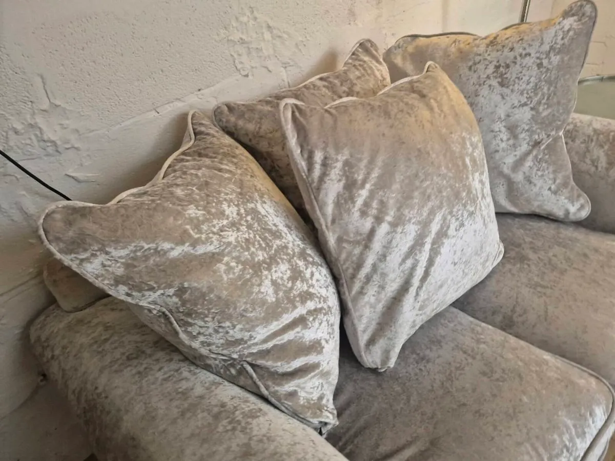 2 seater Couch for sale with Delivery - Image 2