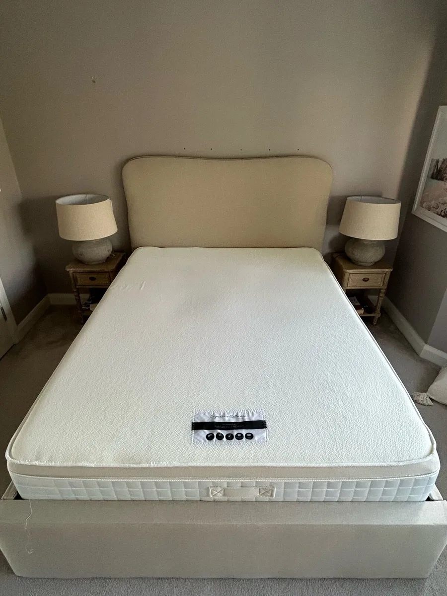 Orthopaedic King Mattress, very little use - Image 3