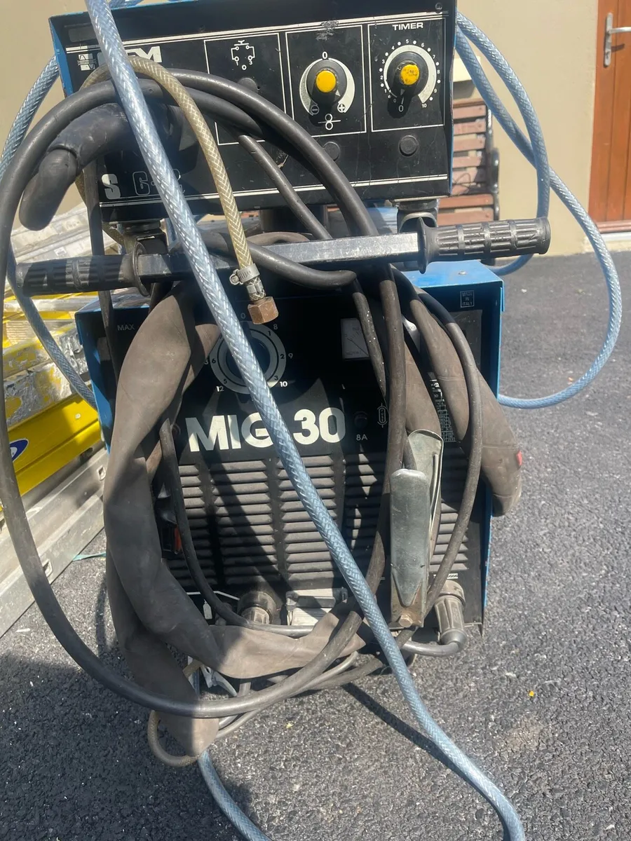 Welder - Image 4
