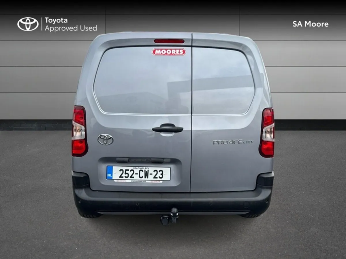 Toyota Proace City CITY 1.5 GX SWB 650KG - Image 4