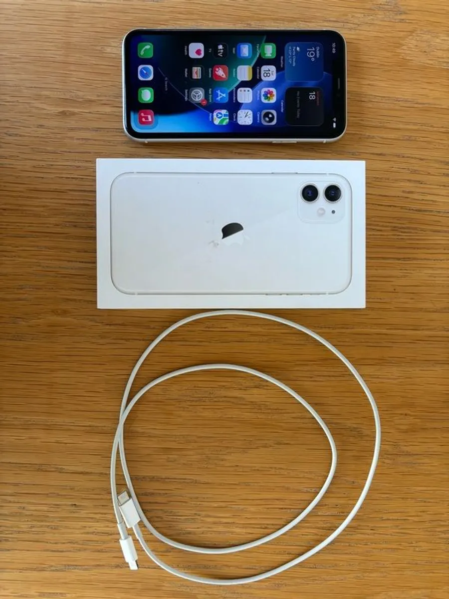 iphone 11 64GB white unlocked - Image 2