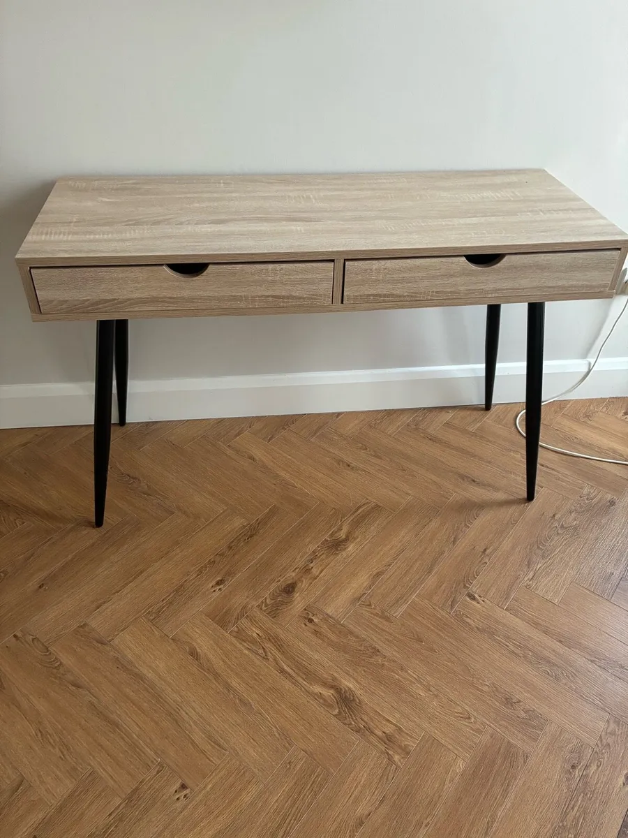 Console table