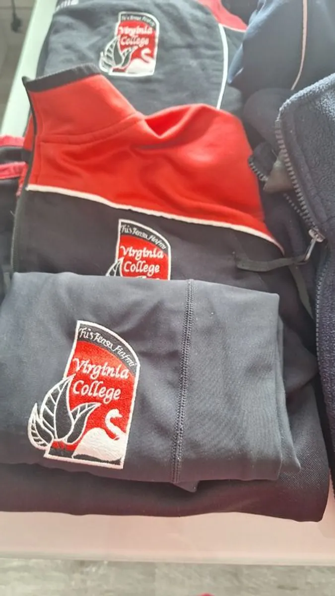 Virginia colleg School uniform - Image 2