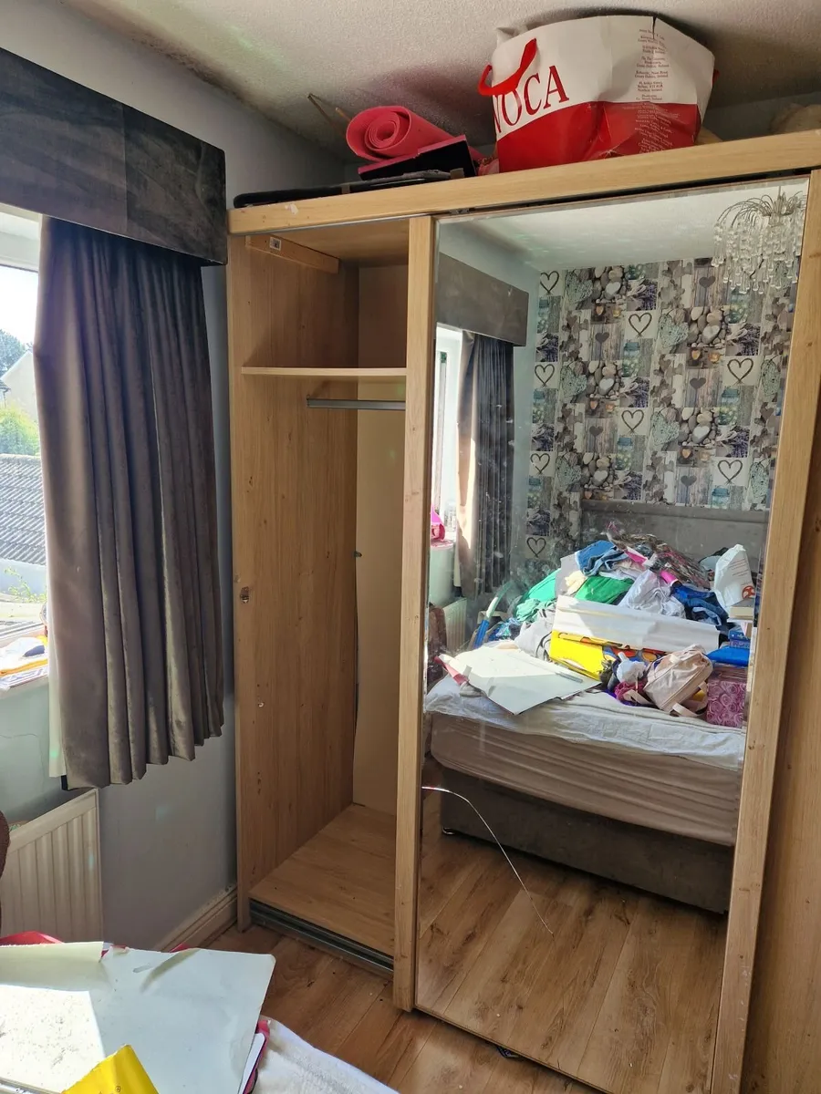 Bedroom Wardrobe - Image 3