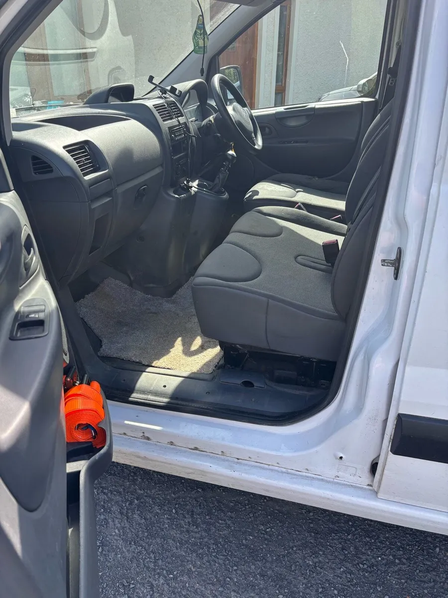 Citroen Dispatch 2.0hdi - Image 4
