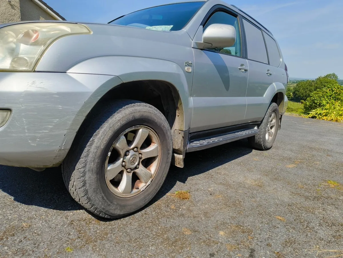 Toyota Land Cruiser 2006 - Image 4