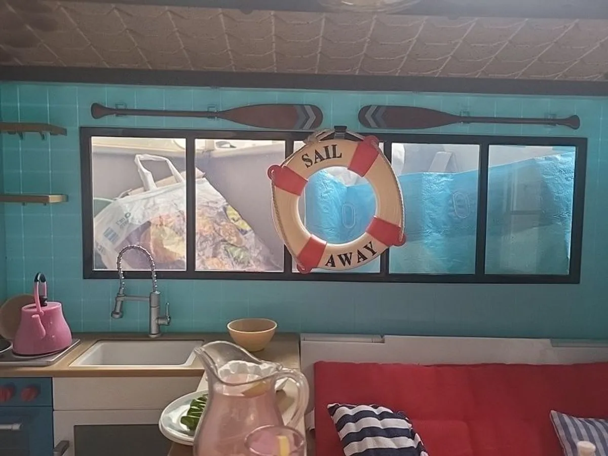 Generation Doll Beach House - Image 4