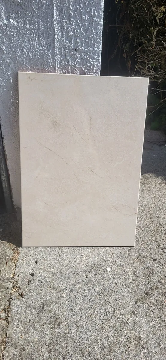 Free Tiles - Image 2