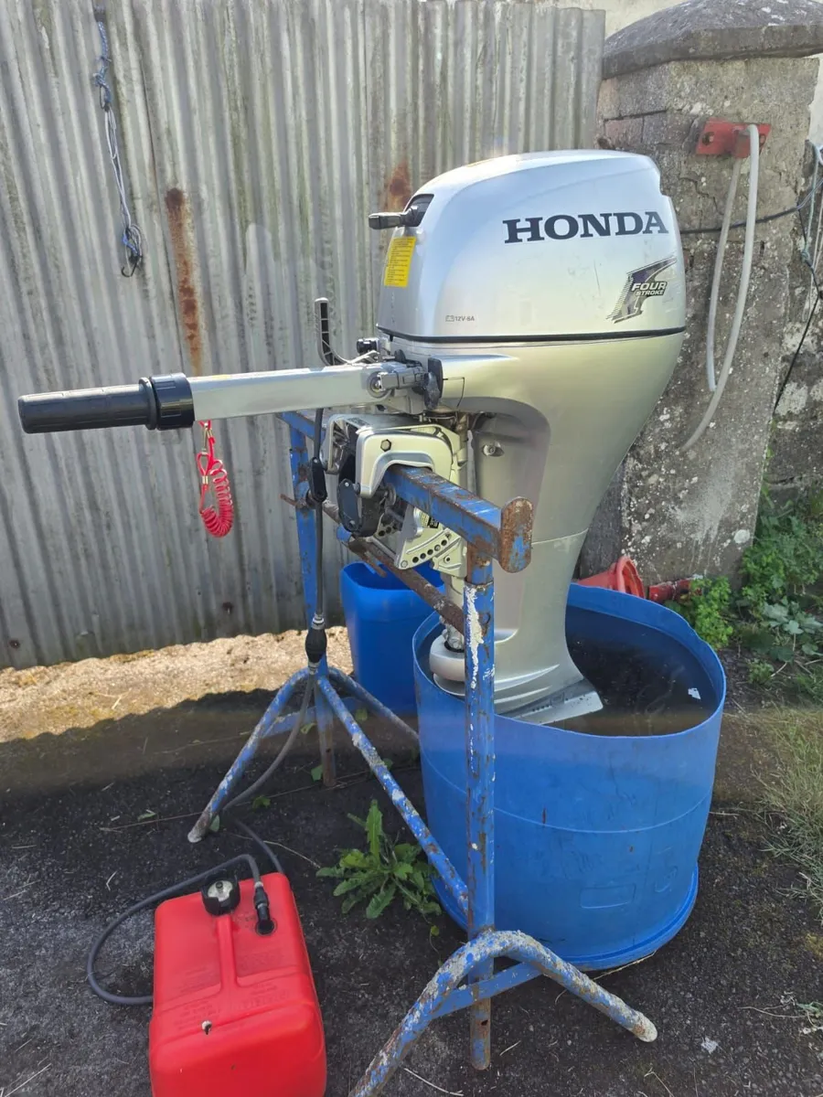 Honda Boat Engine - Image 2