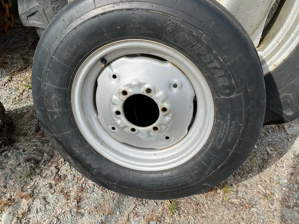 4 wheels for Massey Ferguson 135 or35 - Image 2