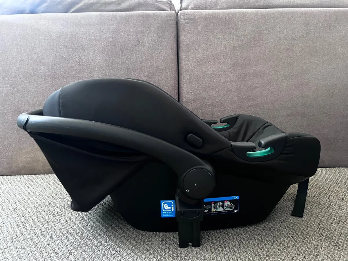 Car seat - Image 2