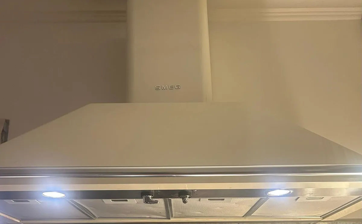 SMEG cooker hood, cream 110mm