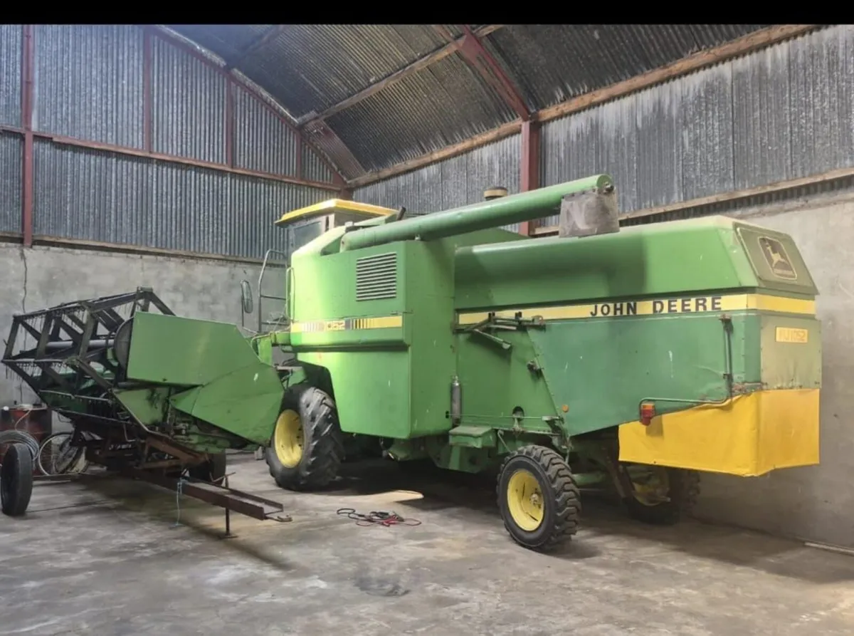 John Deere Combine - Image 1
