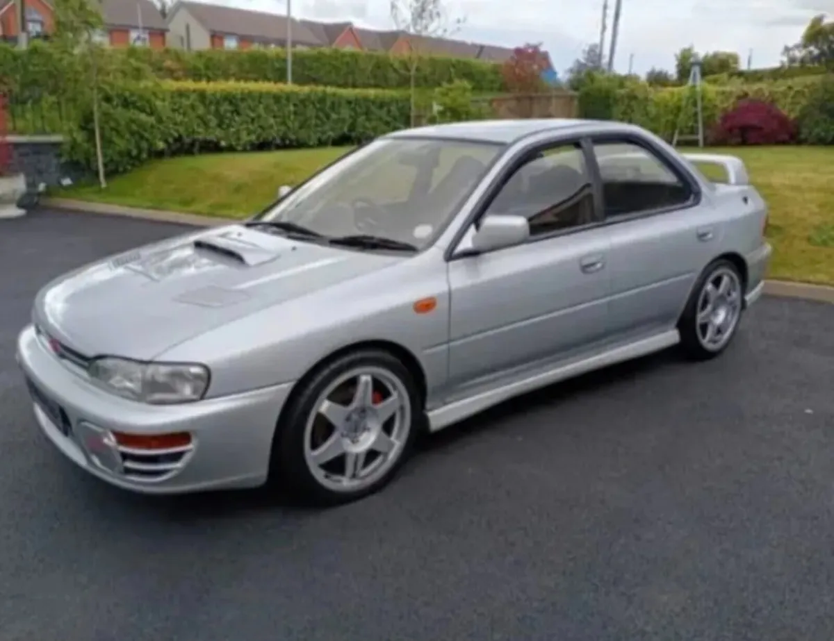 Subaru Impreza 1995 - Image 1
