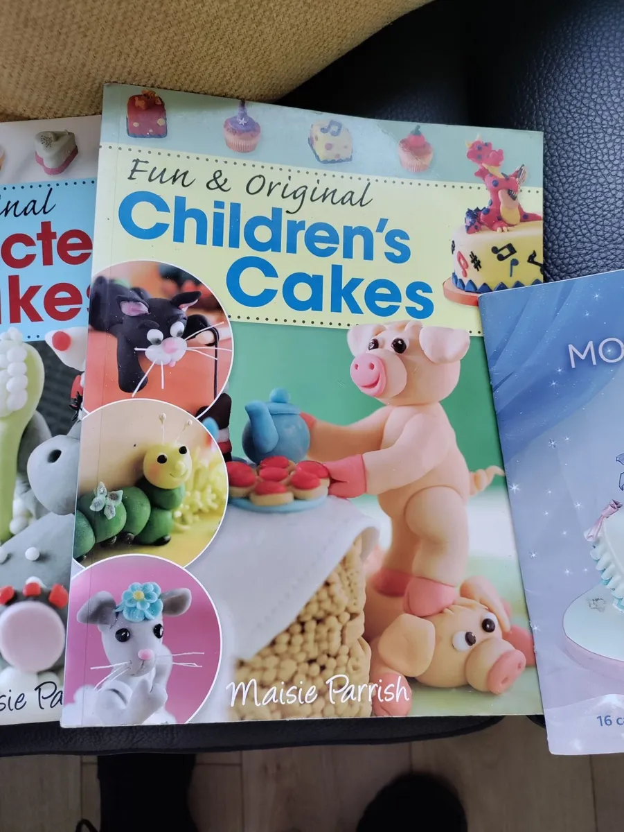 Books - Image 2