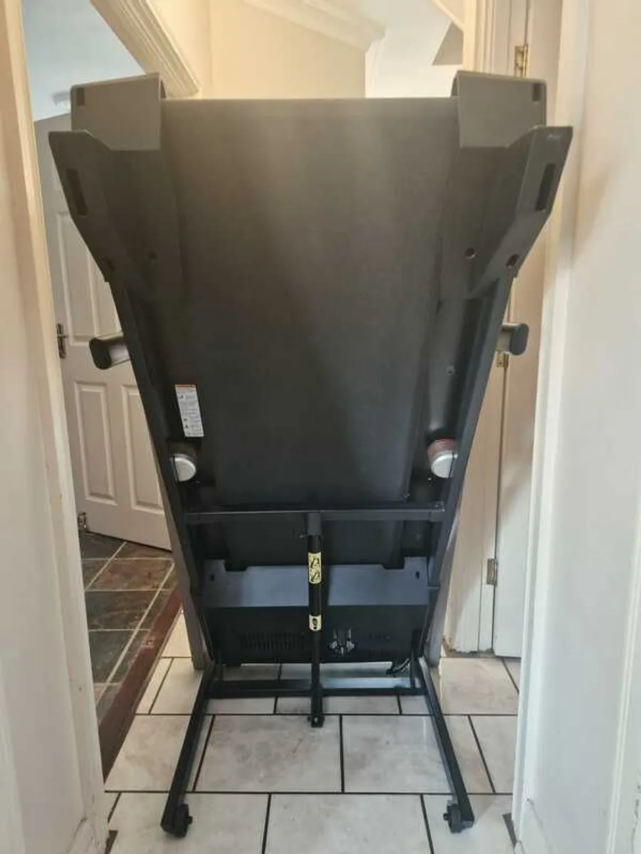 Treadmill - Image 4