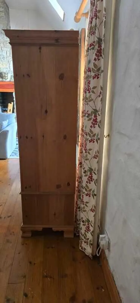 Wardrobe - Image 2