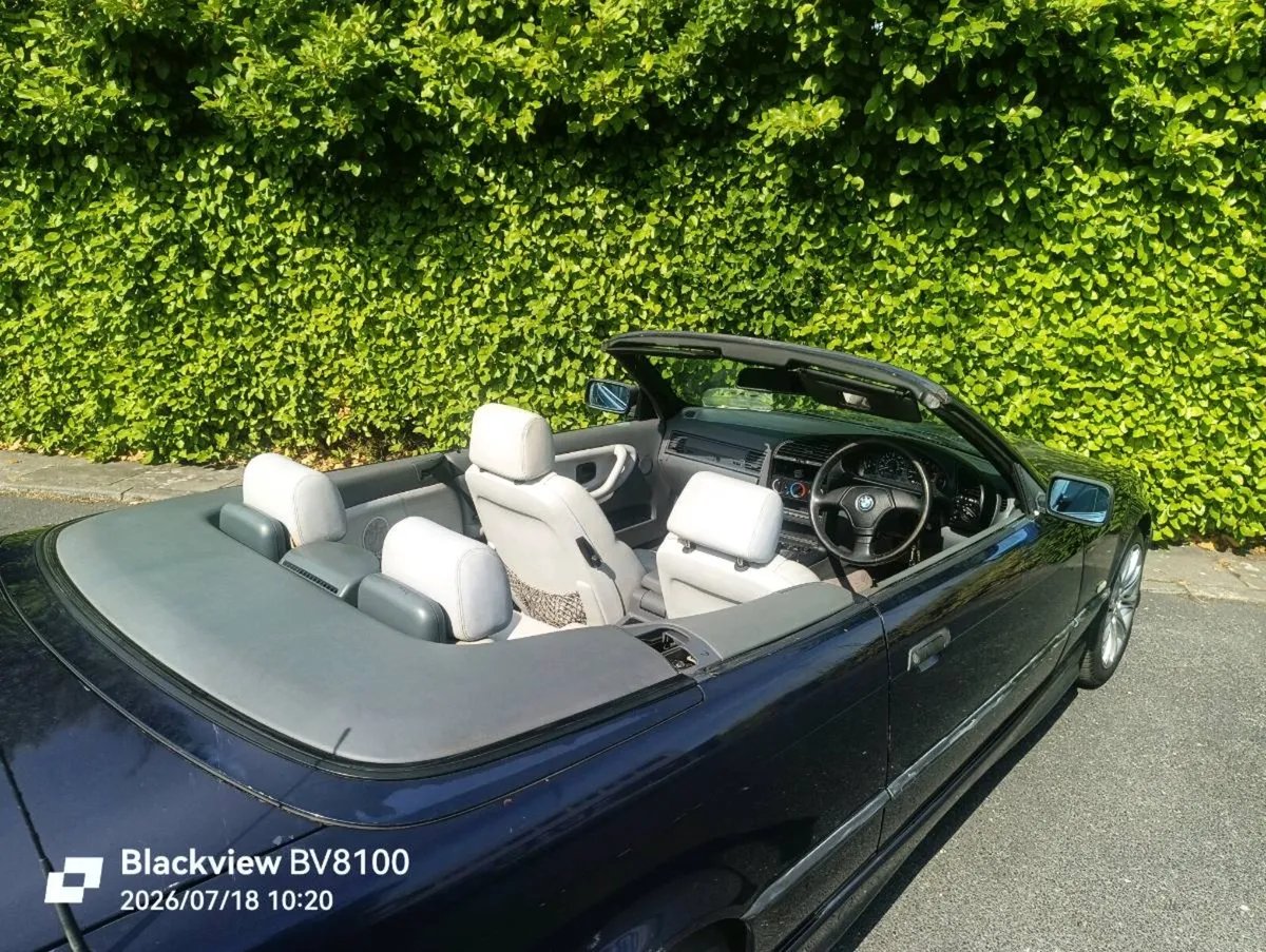 BMW E36 320i Convertible M sport - Image 3