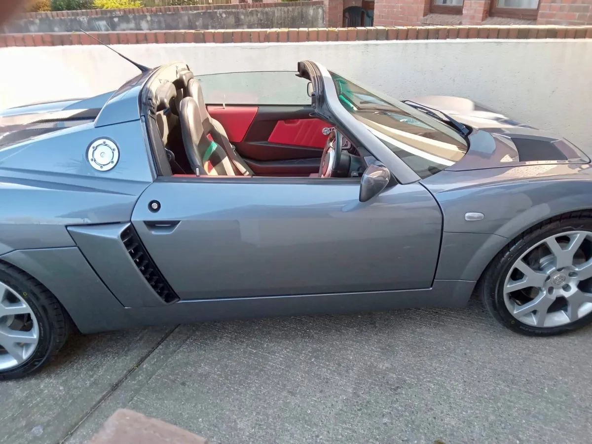 2006 Vauxhall VX220 Turbo 2.0 – Collector’s Grade - Image 4