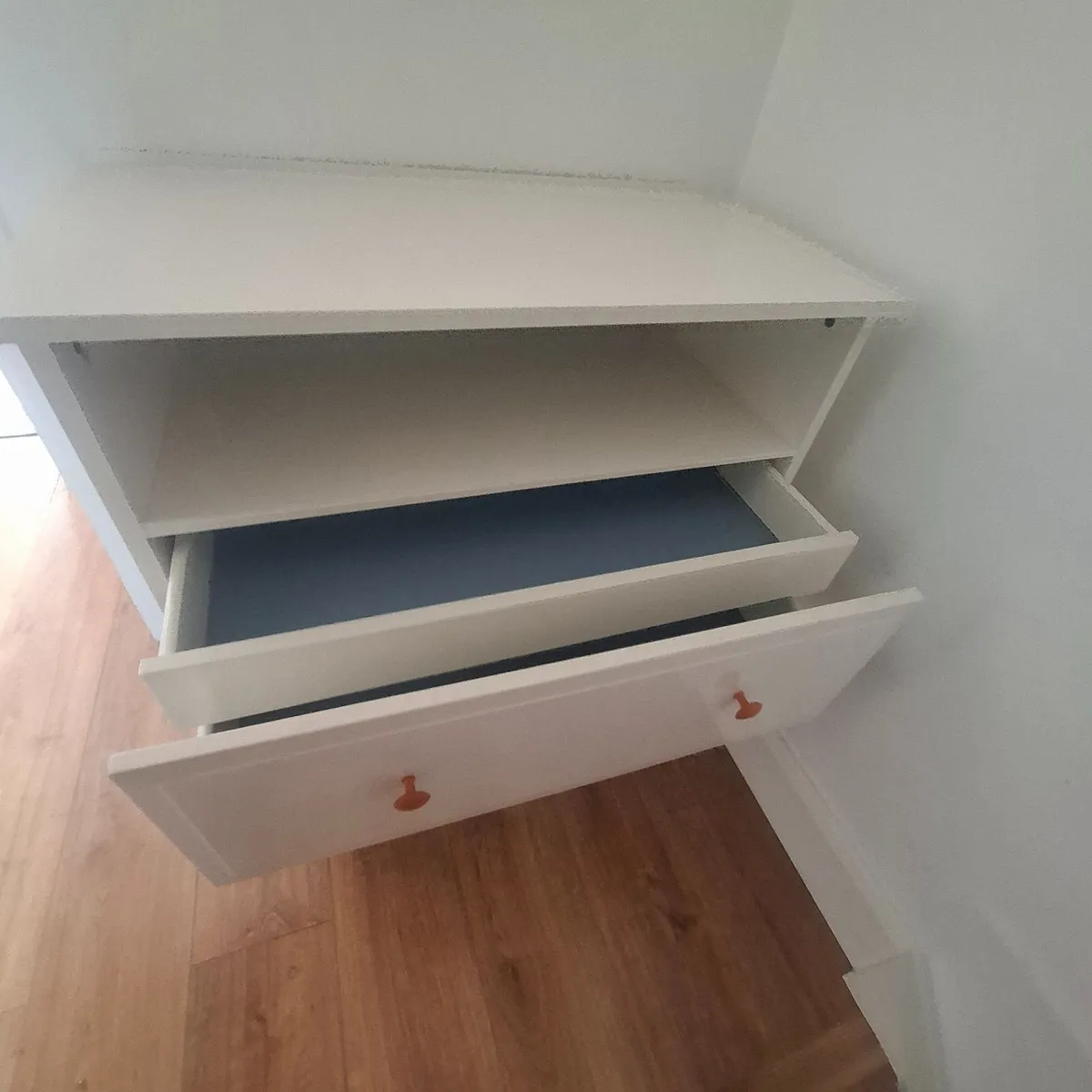 Chest of Drawers/ Changing Unit - Image 4