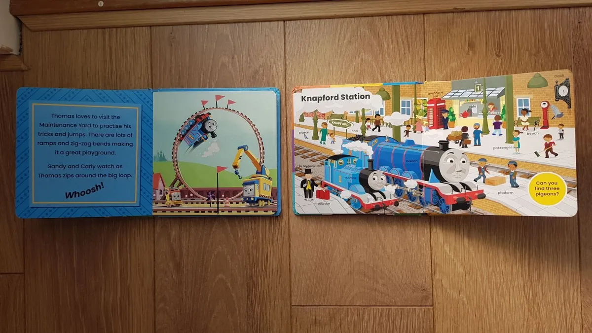 Thomas & friends books puzzles + train toy - Image 3