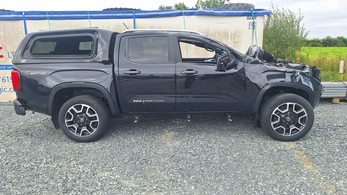 2023 VW Amarok For Dismantling - Image 1