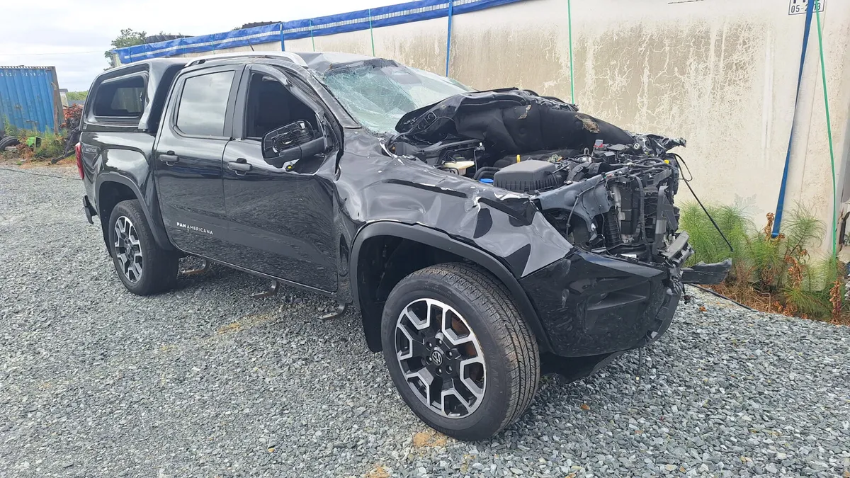 2023 VW Amarok For Dismantling - Image 2