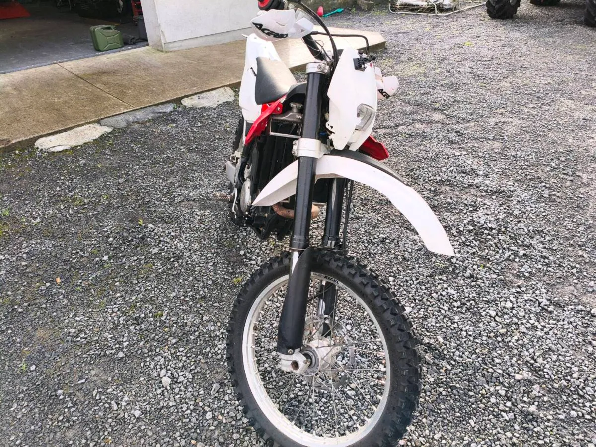 Husqvarna TE310r 2013 Enduro - Image 2