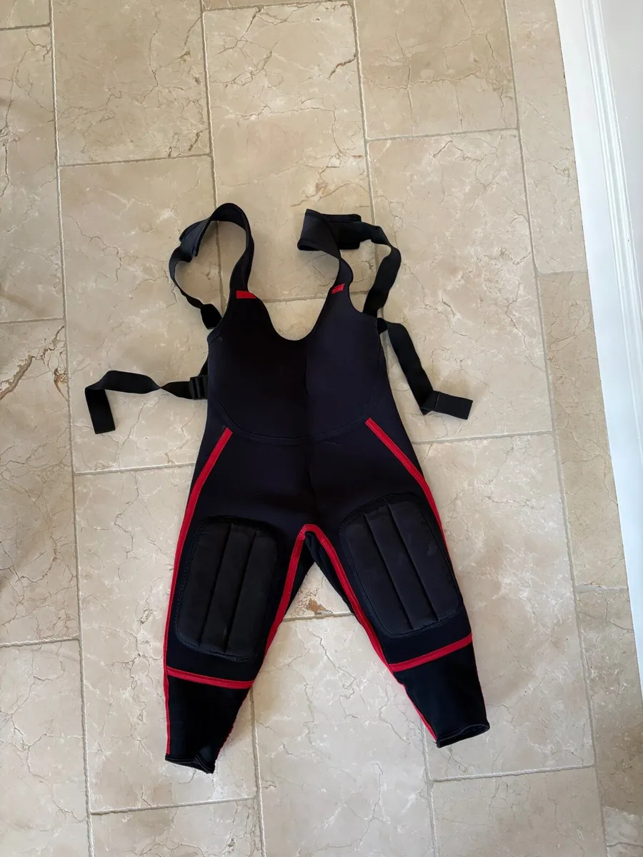 Rooster Classic Hikers Wetsuit - Image 2