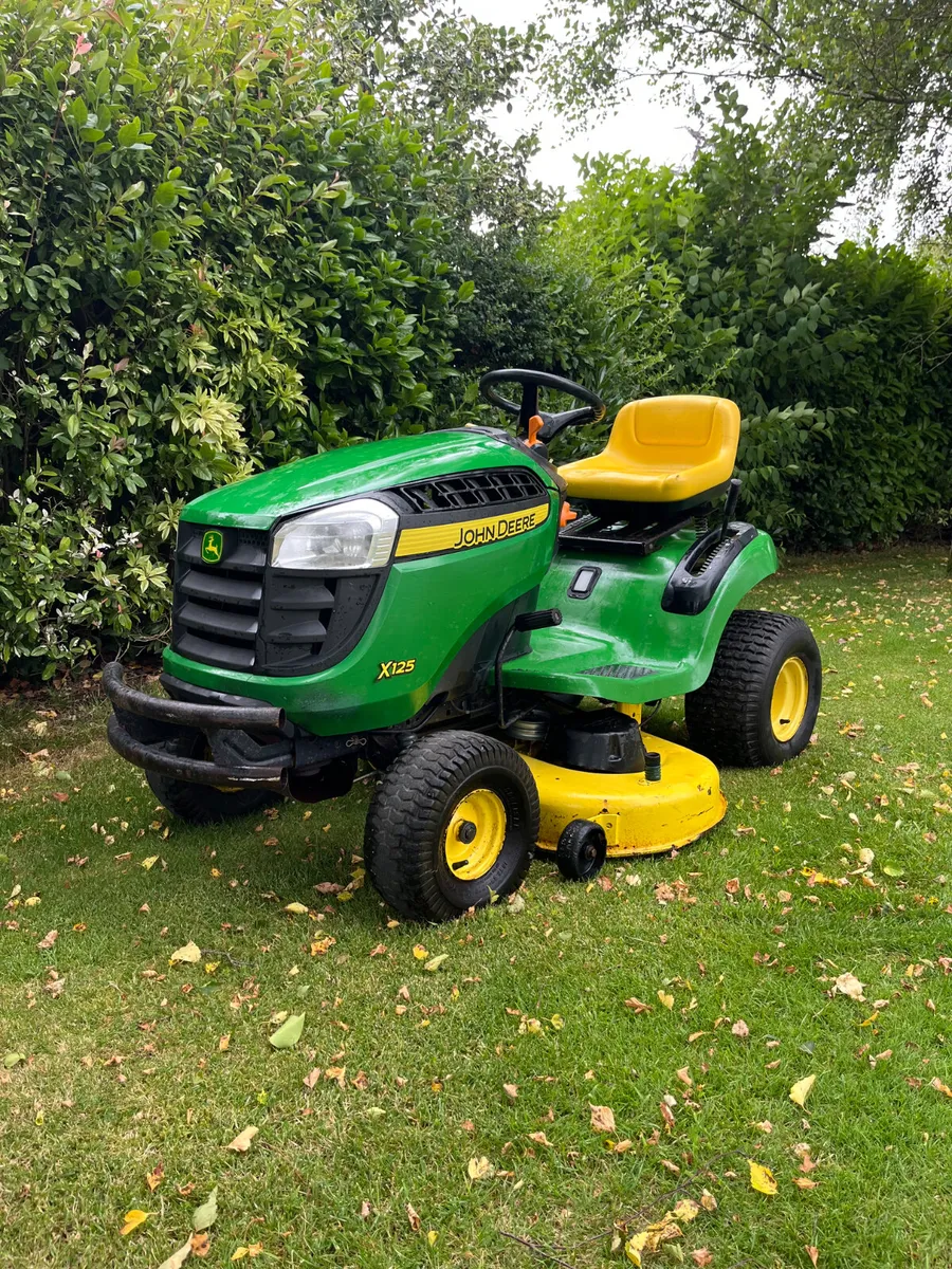 John Deere X125 - Image 1